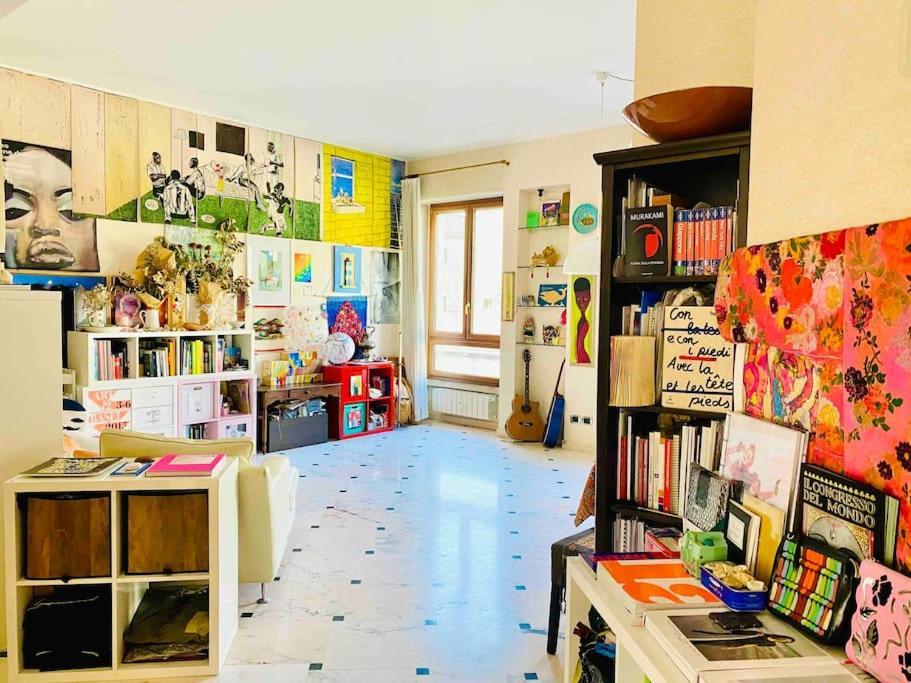 Artistic 2-bedroom Mailand